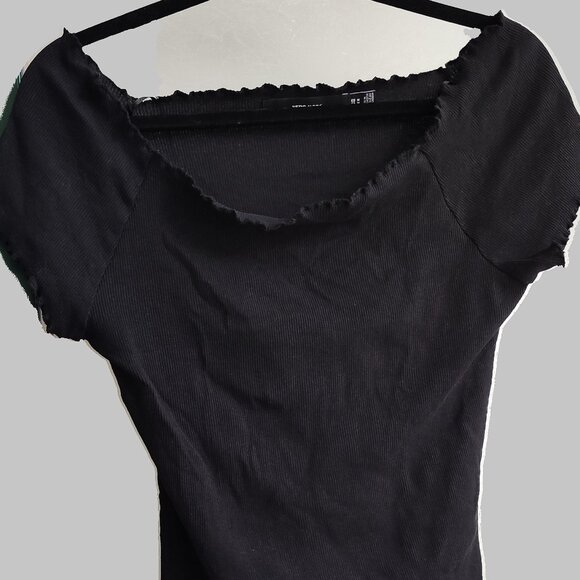 Lettuce Hem Crop Top - Picture 1 of 5